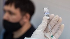 В некоторых прививочных пунктах Алматы закончилась вакцина "Спутник V"