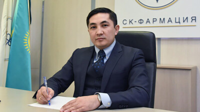 Экс-главу "СК-Фармации" обвинили в срыве поставок защитных костюмов, из-за чего медики массово заразились коронавирусом