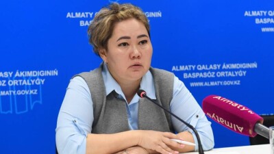 Дело о хищениях при закупке масок в Алматы: экс-замглавы горздрава Асель Бисенбаеву приговорили к 7 годам заключения