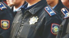 В Алматы полицейскому, который потребовал закрыть клуб, работавший по системе Ashyq, объявили строгий выговор
