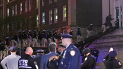 В США полиция штурмовала здание Колумбийского университета, захваченное демонстрантами