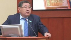 "Принижаем отцов". Депутаты предложили создать закон "О главе семьи"