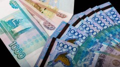 Как повлияет ослабление рубля на Казахстан? Мнения экспертов