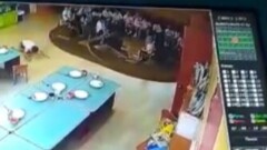 В ВКО факт жестокого обращения с ребёнком в детсаду попал на видео. Директора и воспитателя уволили
