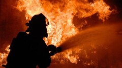 Пожары в частных домах: в неблагополучных семьях ломают датчики задымления, которые устанавливают акиматы