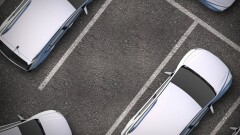 На нескольких рынках Алматы запустят систему безбарьерной парковки