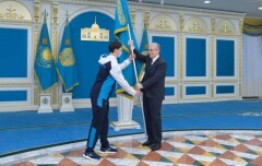 Токаев встретился с атлетами, отправляющимися на Олимпиаду и Паралимпиаду в Пекин
