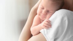 Свидетельства о рождении ребёнка будут доставлять через постаматы в Казахстане