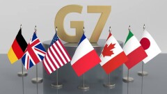 Лидеры стран G7 призвали Россию прекратить "дестабилизирующее поведение"