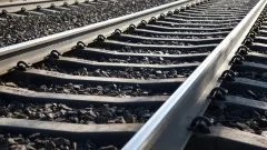 Поезд сбил двух женщин в ВКО, одна из них погибла