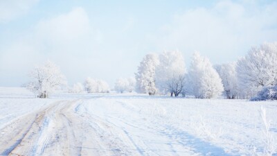 Какие участки дорог закрыты в Казахстане из-за плохой погоды
