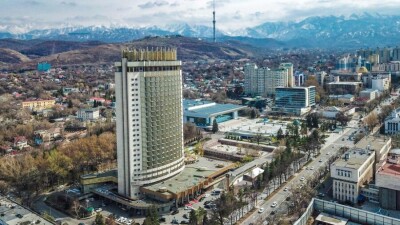 Обсуждение генплана Алматы: в городе слишком мало общественных туалетов и слишком много рынков