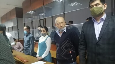 В Атырау вынесли приговор главврачу роддома, где новорождённого оставили умирать в морозильной камере