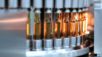 Евросоюз не обновил контракт на поставки вакцины AstraZeneca во втором полугодии