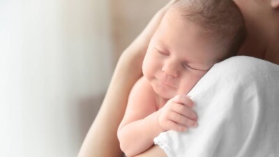 В Казахстане в 2020 году средний возраст матери при рождении первого ребёнка составил 29,2 года