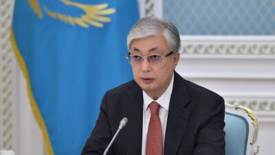 Пресс-секретарь Токаева: Президент внимательно следит за ситуацией с эвакуацией казахстанцев из Украины