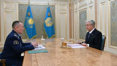 Токаев принял министра обороны Казахстана