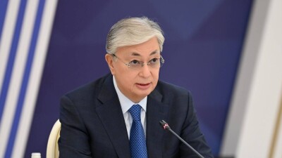 Усилить работу по стабилизации цен на продукты поручил Токаев