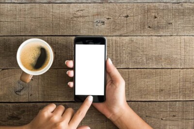 Сколько дней нужно работать казахстанцам, чтобы купить iPhone 13 Pro