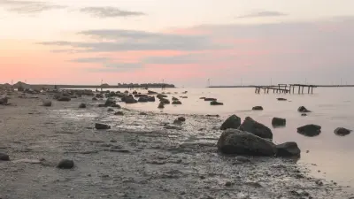 "Ситуация приближается к экологической катастрофе". Токаев высказался о проблеме обмеления Каспия