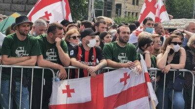 В Грузии противники строительства ГЭС пригрозили парализовать жизнь Тбилиси