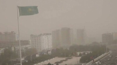 Пыльная буря вторые сутки бушует в Мангистау