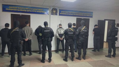 В четырёх регионах Казахстана задержали серийных вымогателей