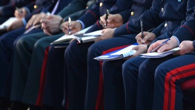 Несколько курсантов пострадали из-за взрыва гранаты во время учений в Шымкенте