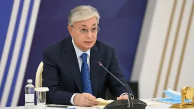 "Уникальная личность". Президент выразил соболезнования в связи с кончиной Мухтара Шаханова