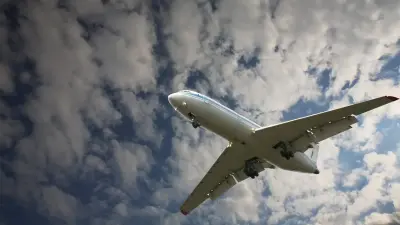 Облетают Россию: почему Lufthansa приостанавливает полёты в Казахстан, рассказали в Минтранспорта