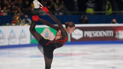 Правила в женском одиночном турнире на Олимпийских играх изменили из-за Валиевой