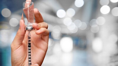 В Казахстане иностранных студентов и трудовых мигрантов будут вакцинировать против Covid-19 бесплатно