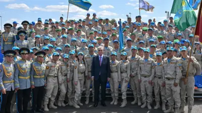 "Источник всех побед кроется в упорном труде". Токаев дал старт военно-патриотическому сбору молодёжи "Айбын"