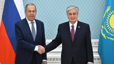 Касым-Жомарт Токаев принял главу российского МИДа Сергея Лаврова