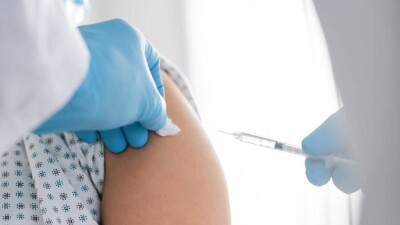 В Минздраве опровергли слухи о том, что детей будут прививать препаратом Pfizer без согласия родителей