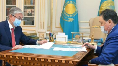 Мамин доложил Токаеву о том, что уровень заболеваемости Covid-19 за неделю снизился на 30%