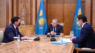 Назарбаев принял председателя правления АО "КазМунайГаз"
