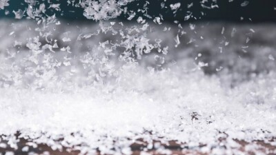 Снег и гололёд прогнозируют синоптики на юге Казахстана