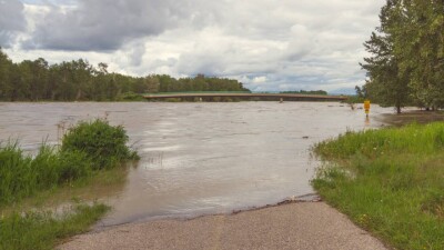 Казгидромет сообщил о высоких рисках затопления в двух областях Казахстана