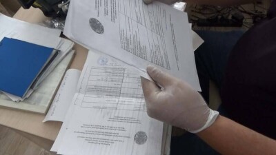 Полиция Павлодара разыскивает более 200 человек, купивших паспорта вакцинации
