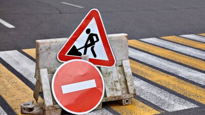 Движение перекрыли на двух проспектах и шоссе в Астане из-за ремонта