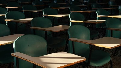 Учащимся первой смены отменили занятия на 23 января в Астане