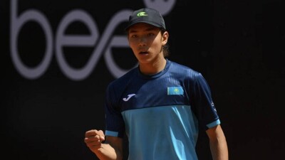 Юниорская сборная Казахстана по теннису впервые пробилась на чемпионат мира среди юношей до 16 лет