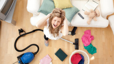 ООН: За последние 20 лет мужчины стали тратить на домашний труд всего на 8 минут в день больше