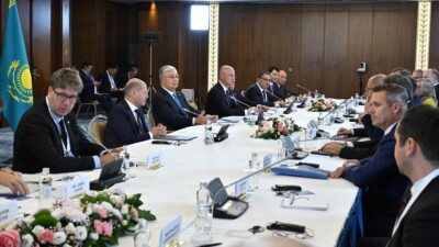 Токаев встретился с ведущими бизнесменами Германии