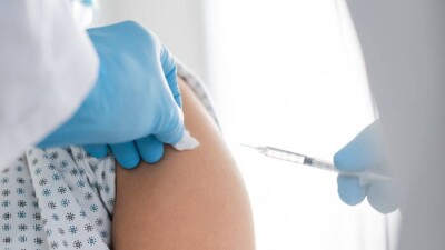 В Алматы родители заявили, что в детсаду у них просят паспорта вакцинации. В УО сказали, что это незаконно