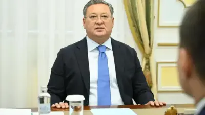 Глава МИД Мурат Нуртлеу провёл встречу в Астане