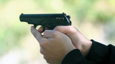 В Грузии мужчина расстрелял пятерых человек со своего балкона