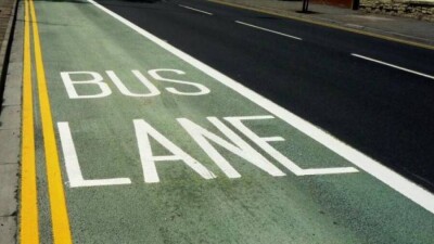 На проспекте  Райымбека в Алматы появилась временная автобусная полоса