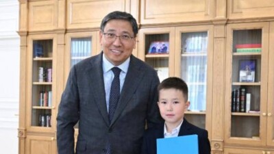 Токаев передал благодарственное письмо третьекласснику из Алматы